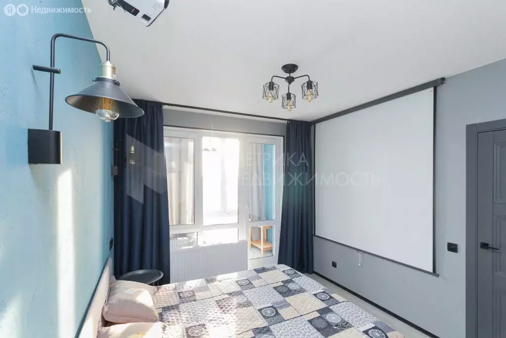 1-комнатная квартира: Тюмень, улица Щербакова, 136 (43 м) - Фото 2