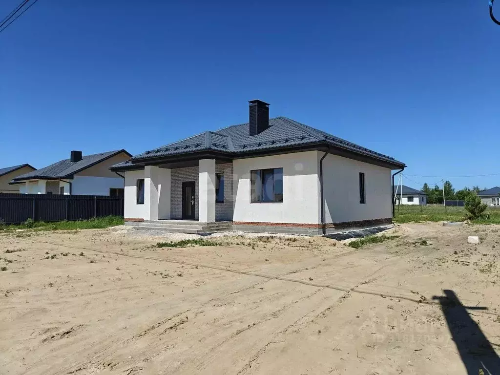 Дом в Владимирская область, Муром с. Панфилово, ул. Октябрьская (140 ... - Фото 0