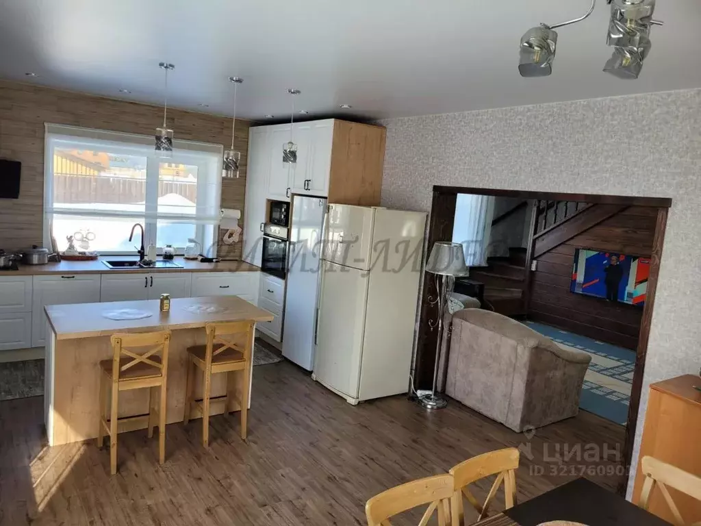 Дом в Алтай, Турочакский район, с. Турочак ул. Трофимова (280 м) - Фото 2