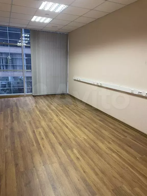 Офис 24м2, в Бц класса Б+ - Фото 0
