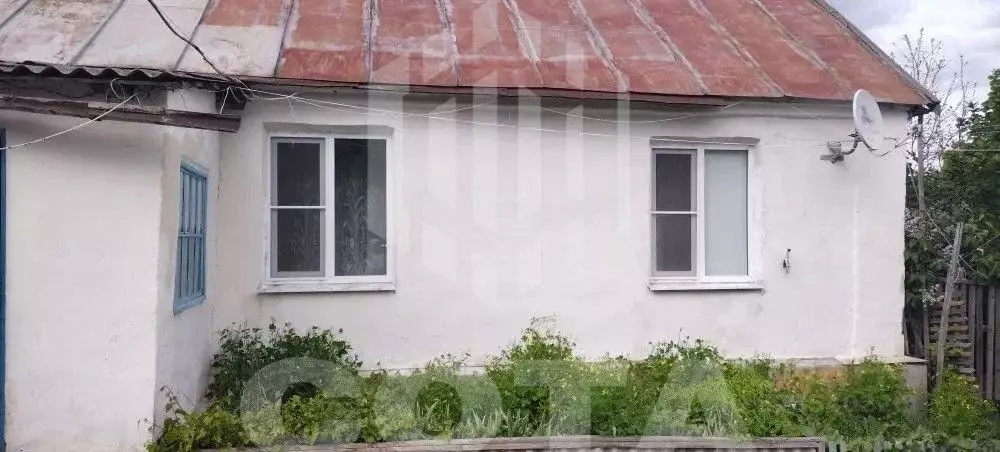 Дом в Воронежская область, Панинский район, Октябрьское с/пос, пос. ... - Фото 1