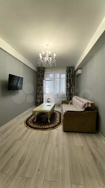 1-к. квартира, 50 м, 5/7 эт. - Фото 0
