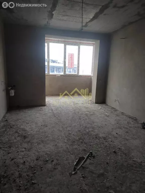 Квартира-студия: Владикавказ, улица Билара Кабалоева, 8 (97 м) - Фото 1