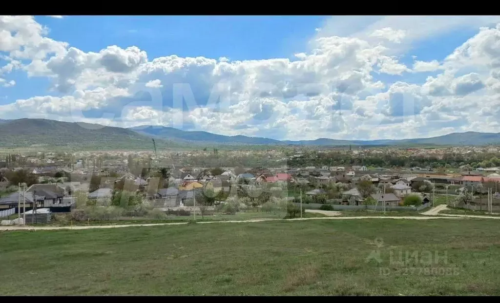 Участок в Крым, Симферопольский район, с. Трудовое ул. Зеленая (6.0 ... - Фото 1