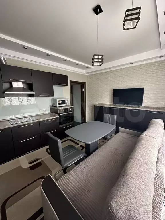 Продаётся 1-к квартира, 61 м - Фото 1