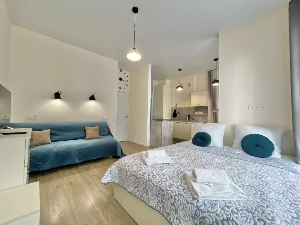 1-к кв. Калининградская область, Янтарный пгт ул. Балебина, 13б (40.7 ... - Фото 1