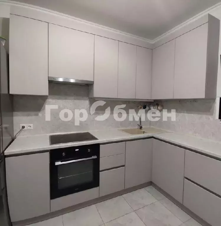 Продается 1-комнатная квартира - Фото 1