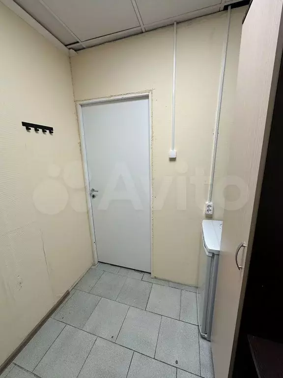 Комната 8 м в 2-к., 2/4 эт. - Фото 1