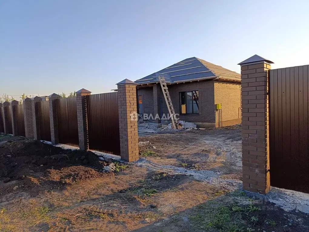 Дом в Белгородская область, Белгородский район, с. Стрелецкое 1 (95 м) - Фото 1