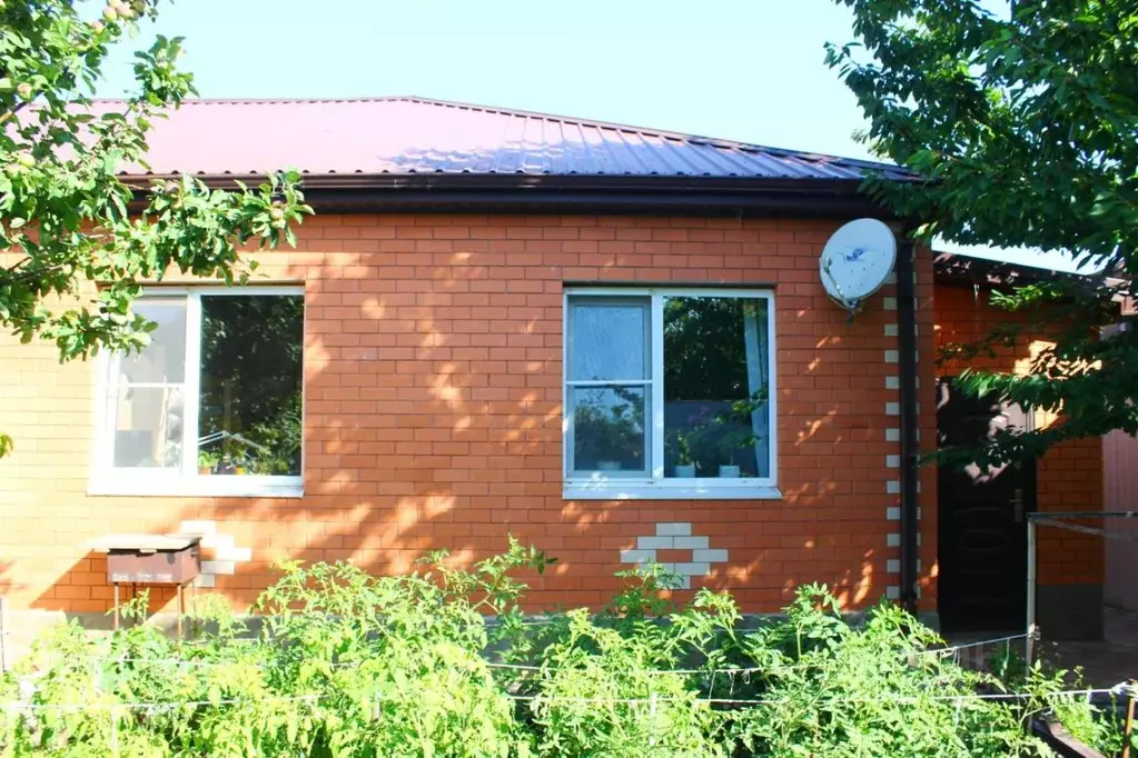 Дом в Ростовская область, Волгодонск Лазоревый просп. (84 м) - Фото 1