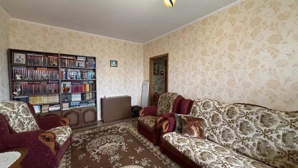 2-к кв. Орловская область, Орел ул. Достоевского, 4 (55.0 м) - Фото 1