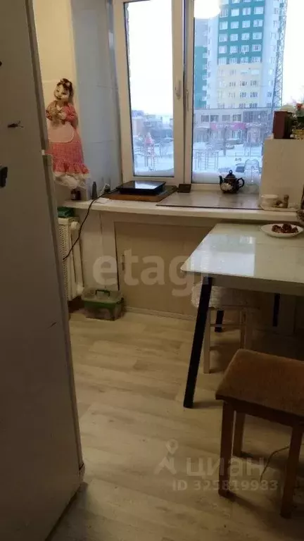 1-к кв. Ханты-Мансийский АО, Сургут проезд Первопроходцев, 18 (33.4 м) - Фото 2