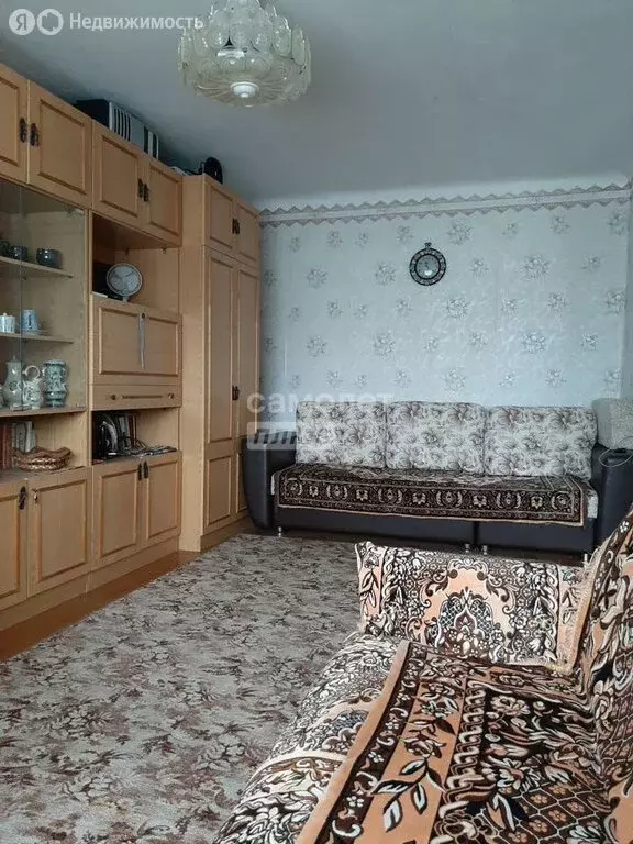 1-комнатная квартира: Златоуст, проспект имени Ю.А. Гагарина, 1-я ... - Фото 2