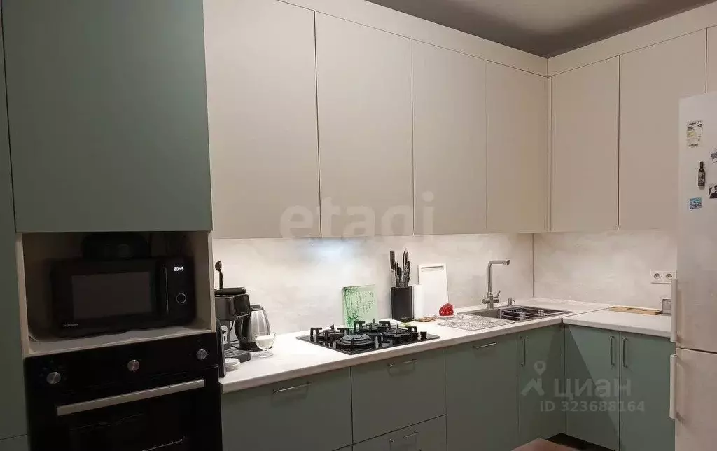 3-к кв. Белгородская область, Белгородский район, Северный городское ... - Фото 0