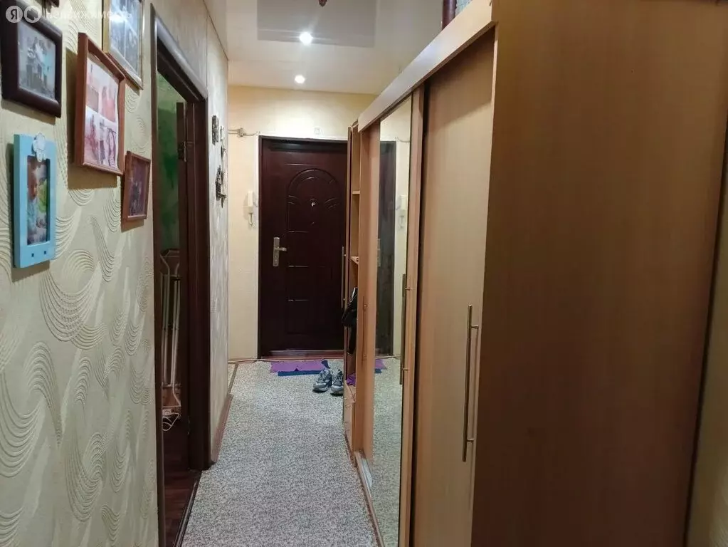 3-комнатная квартира: Волжский, улица Мира, 150 (64.7 м) - Фото 0