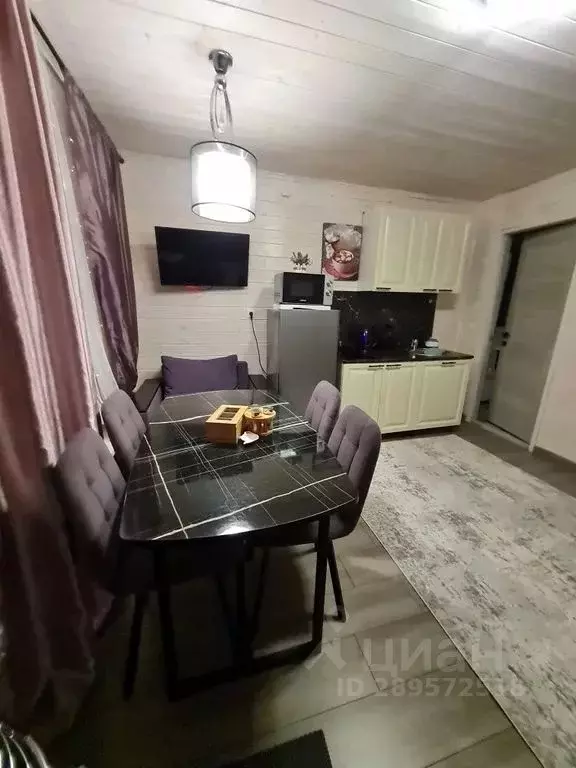 Дом в Карачаево-Черкесия, Зеленчукский район, с. Архыз  (40 м) - Фото 2