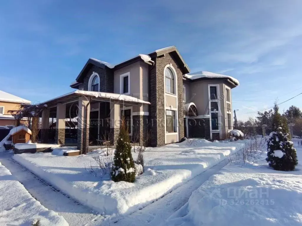 Дом в Ленинградская область, Гатчинский муниципальный округ, д. Горки ... - Фото 1