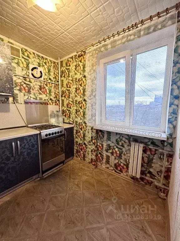 2-к кв. Севастополь ул. Героев Севастополя, 46 (42.8 м) - Фото 0