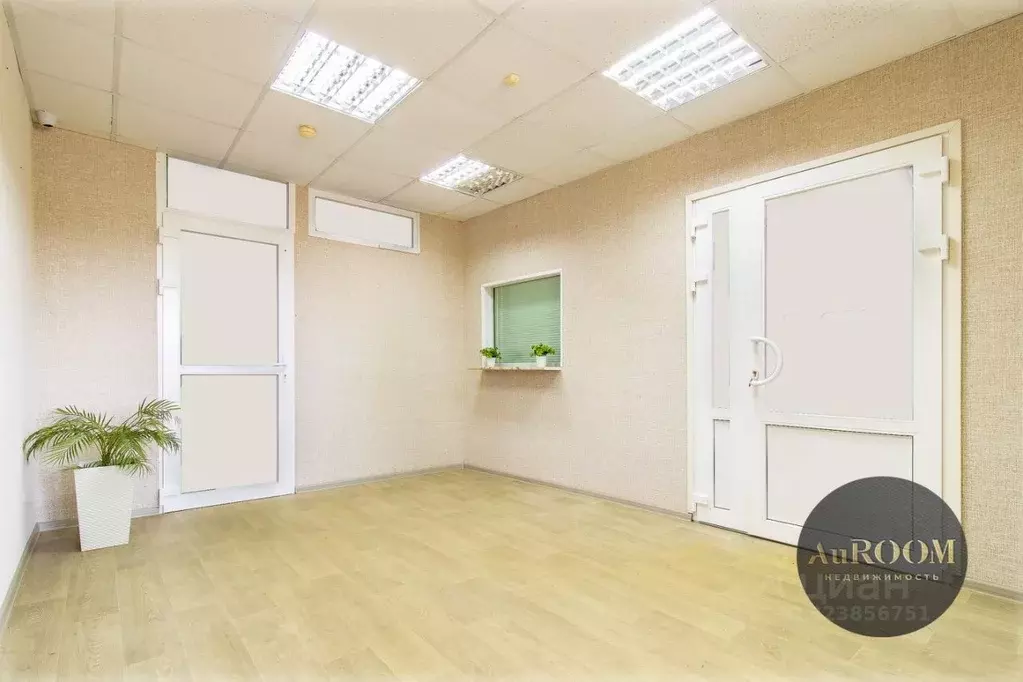 Помещение свободного назначения в Волгоградская область, Волжский ... - Фото 2