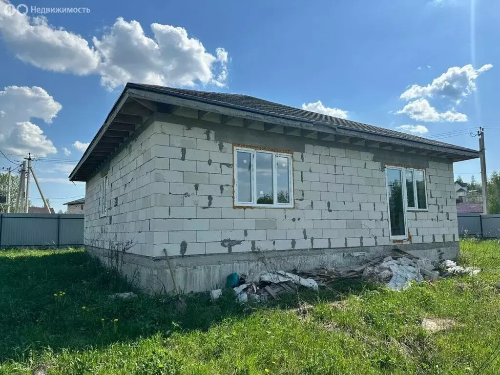 Дом в Пензенский район, Воскресеновский сельсовет (95 м) - Фото 1