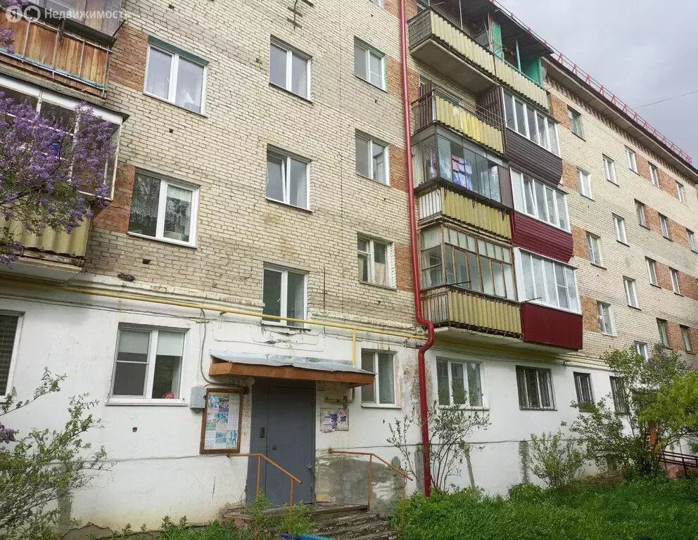 2-комнатная квартира: Белорецк, улица В. Косоротова, 36 (47 м) - Фото 0