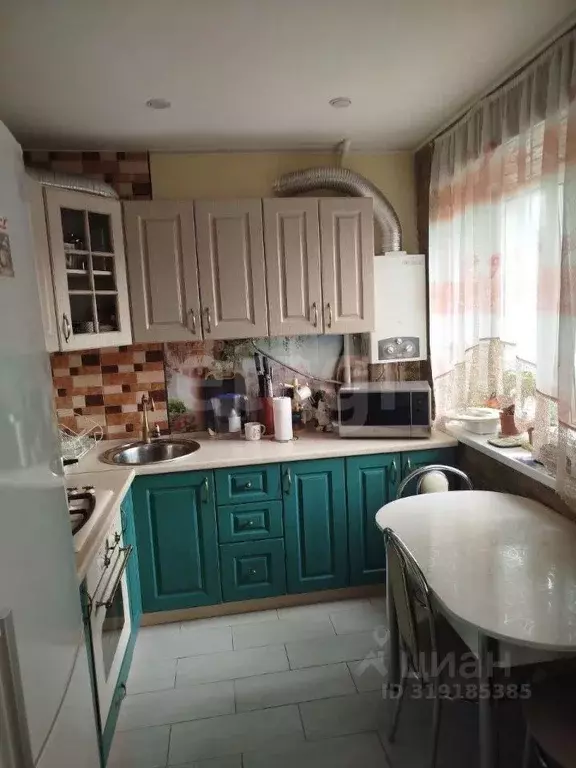 3-к кв. Курская область, Курск ул. Дубровинского, 7А (40.0 м) - Фото 0