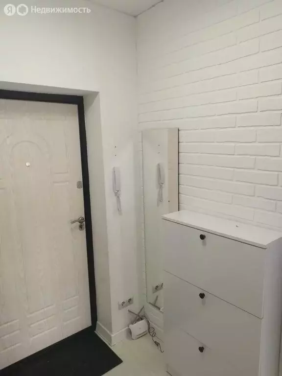 1-комнатная квартира: Абакан, улица Маршала Жукова, 21 (38 м) - Фото 1