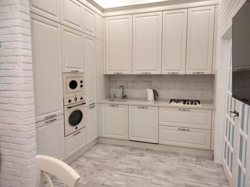 2-к кв. Краснодарский край, Геленджик Крымская ул., 22к14 (50.7 м) - Фото 1