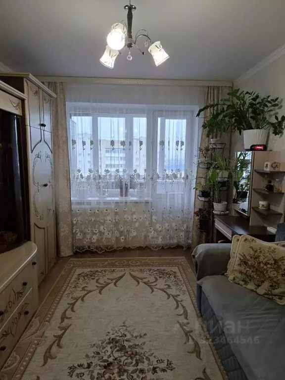 1-к кв. Курганская область, Курган Заозерный жилрайон, 6-й мкр, 10А ... - Фото 1