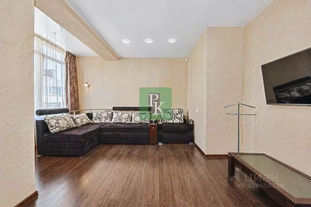 1-к кв. Севастополь ул. Челюскинцев, 57/3 (42.5 м) - Фото 2