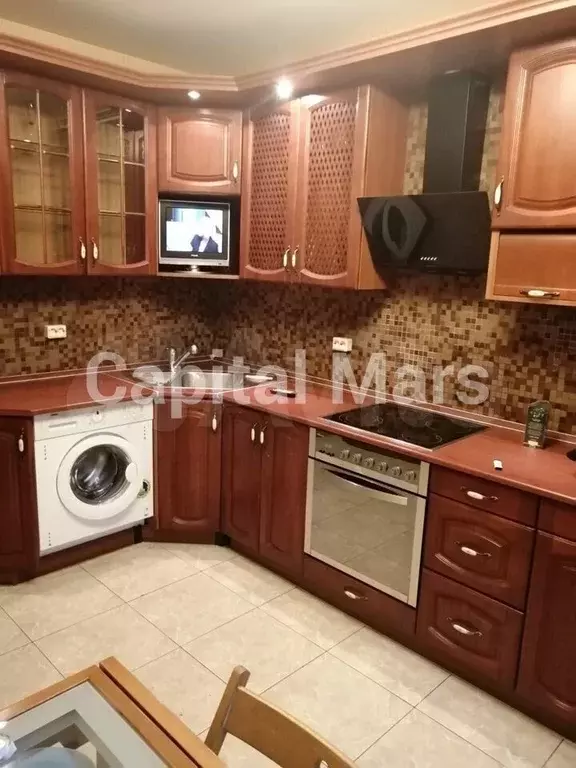 2-к. квартира, 60 м, 2/9 эт. - Фото 0