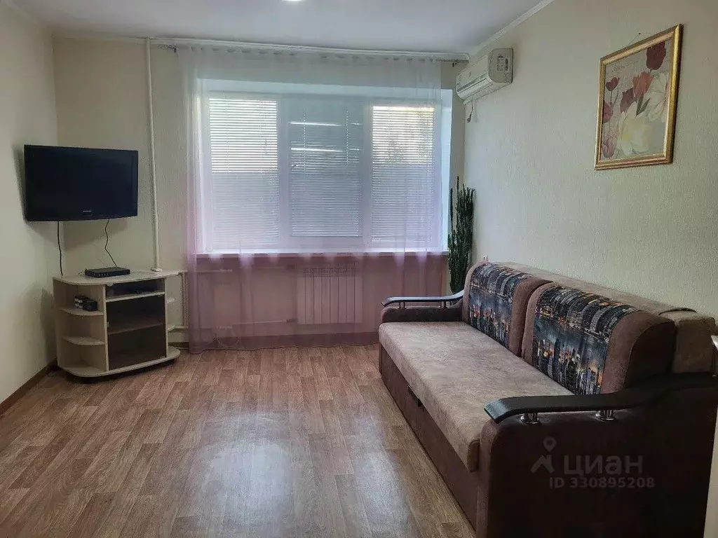 2-к кв. Волгоградская область, Волгоград ул. Быстрова, 80А (47.0 м) - Фото 1