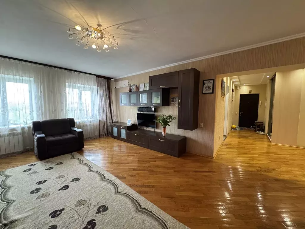 Продаётся 3-к квартира, 106.9 м - Фото 0