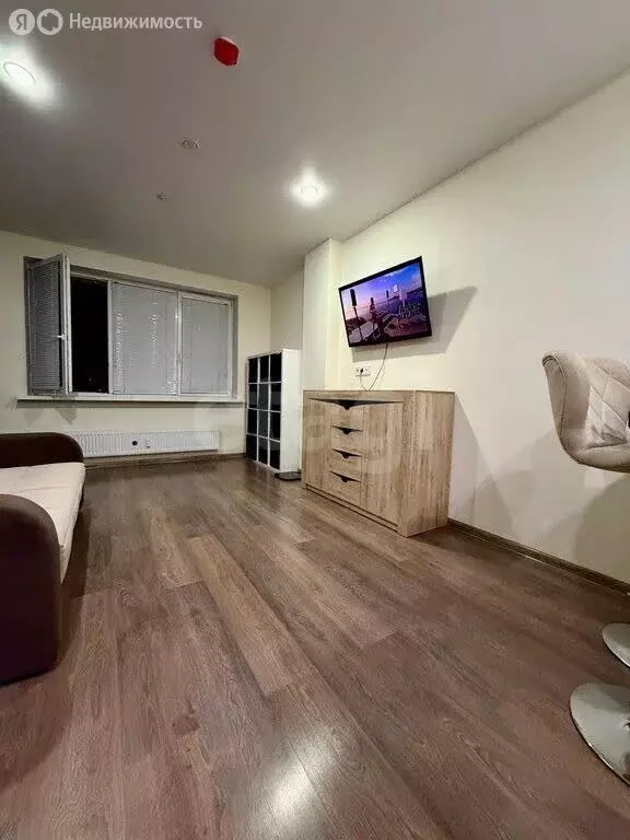 Квартира-студия: Санкт-Петербург, улица Крыленко, 14с2 (27 м) - Фото 1