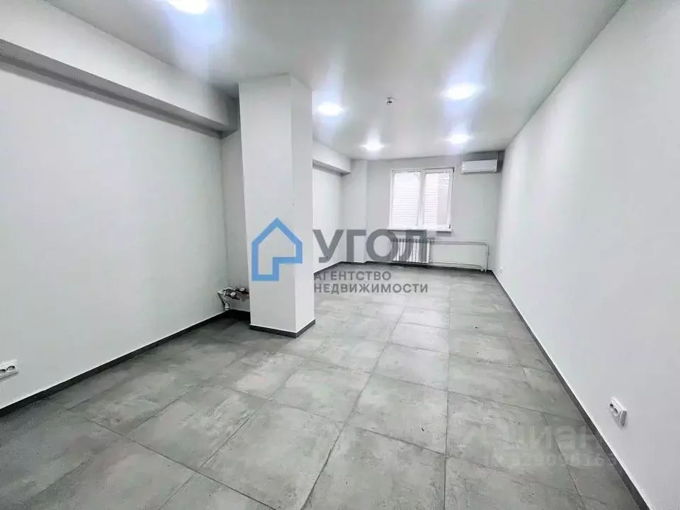 Помещение свободного назначения в Самарская область, Самара ул. ... - Фото 0