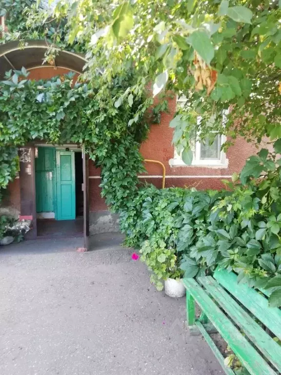 2-к кв. Омская область, Кормиловка рп ул. Маяковского, 38 (42.5 м) - Фото 1