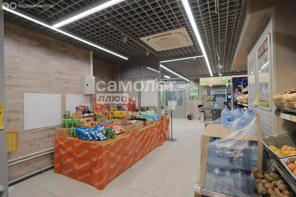 Торговая площадь (292 м) - Фото 1