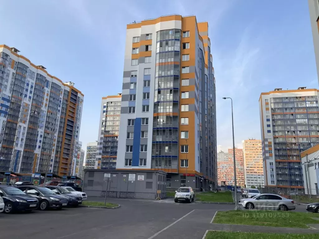 Студия Ленинградская область, Мурино Всеволожский район, бул. ... - Фото 0