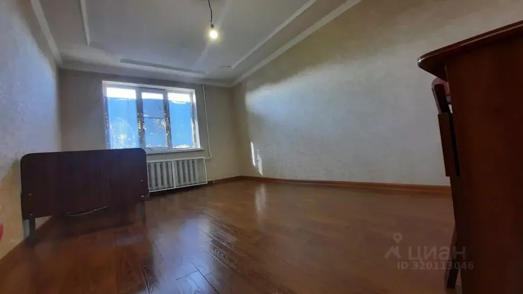 3-к кв. Кабардино-Балкария, Нальчик Кабардинская ул., 58 (62.7 м) - Фото 0
