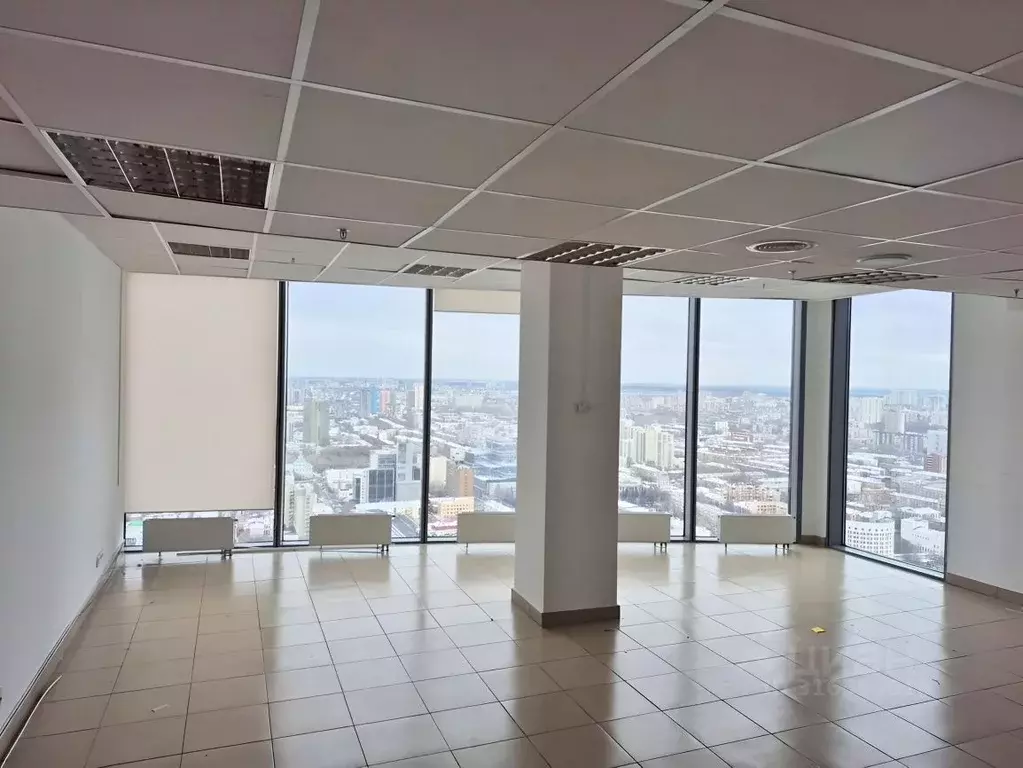 Офис в Свердловская область, Екатеринбург ул. Малышева, 51 (69 м) - Фото 1