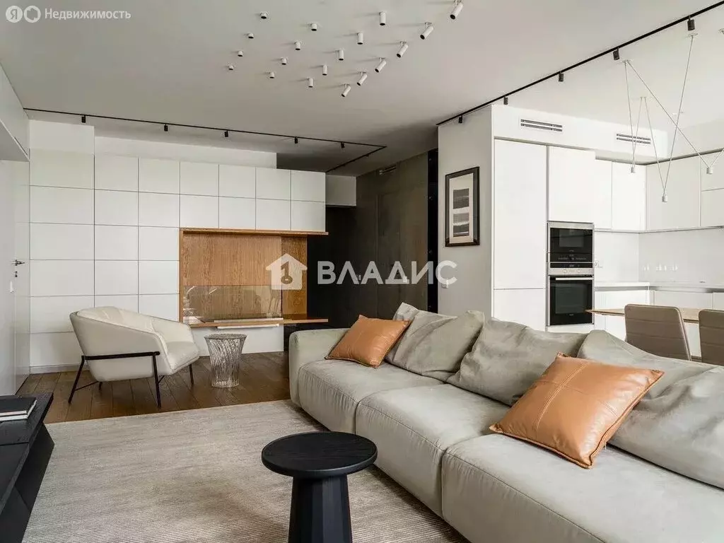4-комнатная квартира: Москва, улица Бажова, 8 (129.9 м) - Фото 1