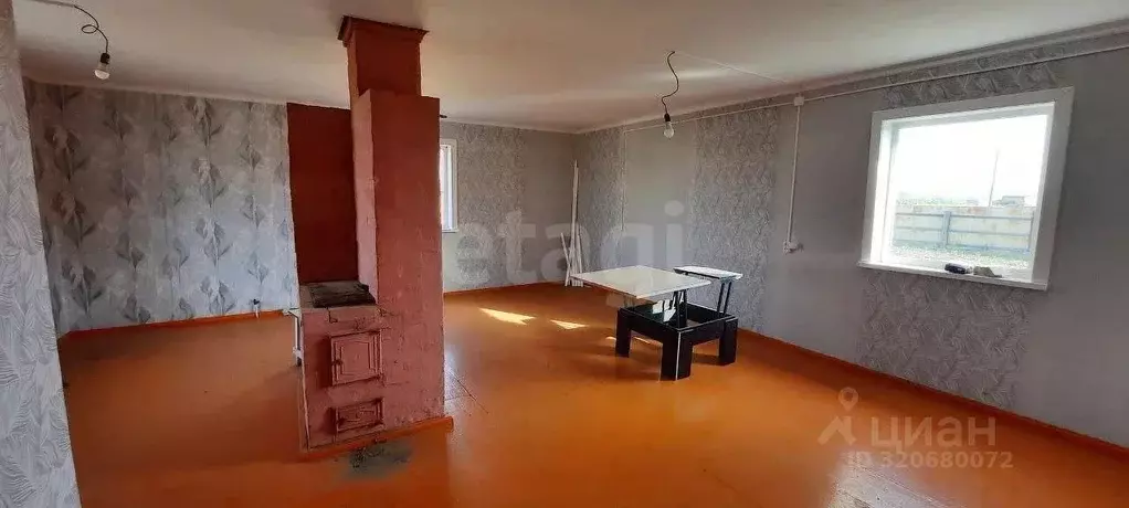 Дом в Бурятия, Иволгинский район, Гурульбинское с/пос, с. Поселье ул. ... - Фото 1
