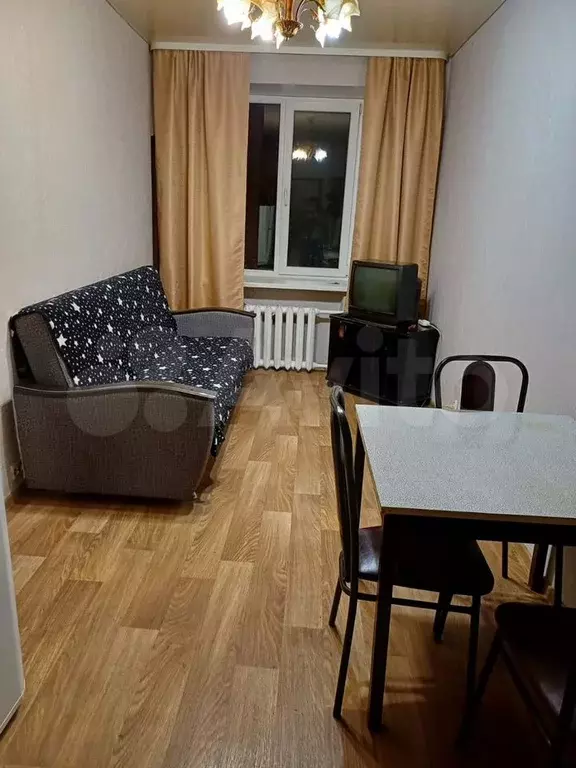 Комната 13 м в 5-к., 4/4 эт. - Фото 0