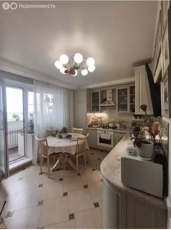2-комнатная квартира: Чебаркуль, улица Карпенко, 2 (66.1 м) - Фото 2