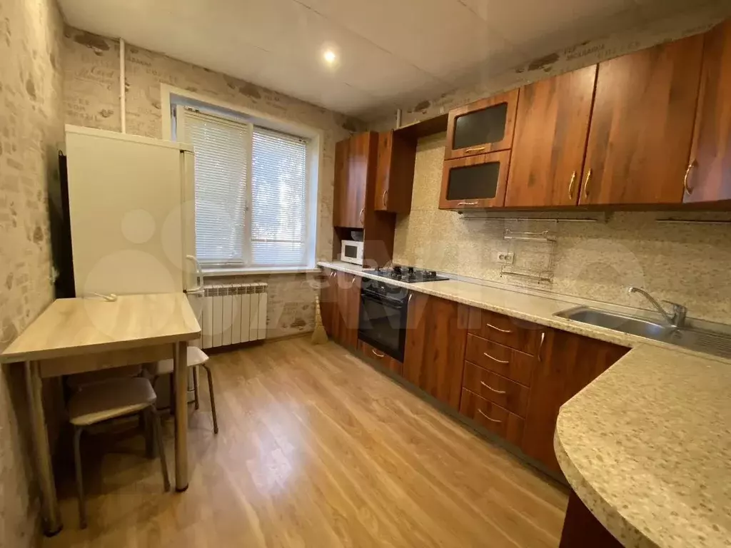 3-к. квартира, 65 м, 1/9 эт. - Фото 1