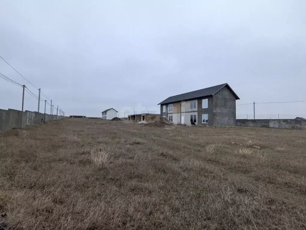 Дом в Крым, Черноморский район, Оленевское с/пос, с. Оленевка 2с1 (242 ... - Фото 1