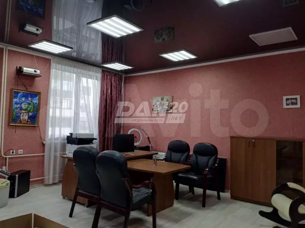 Продам помещение свободного назначения, 233 м - Фото 0