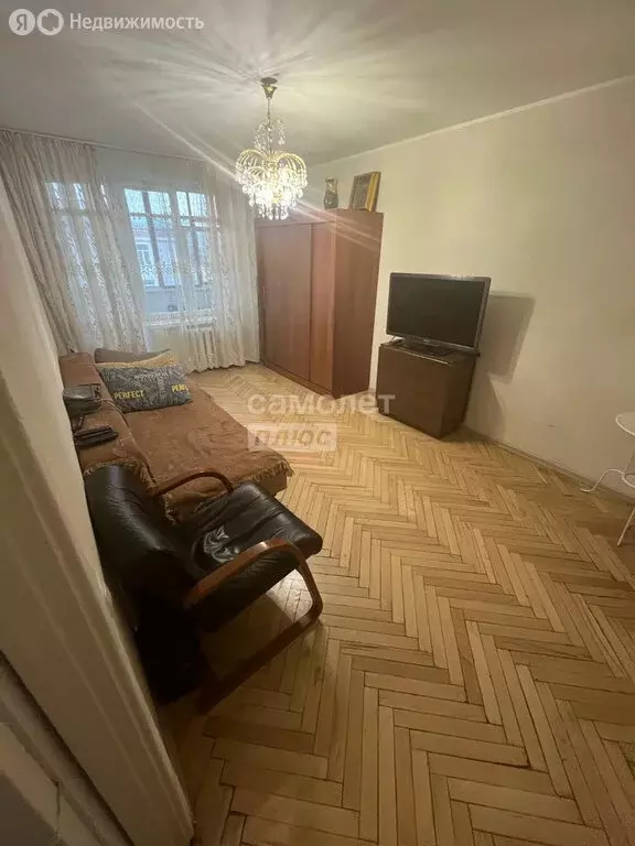 3-комнатная квартира: Москва, 5-я Кожуховская улица, 22к1 (61 м) - Фото 0