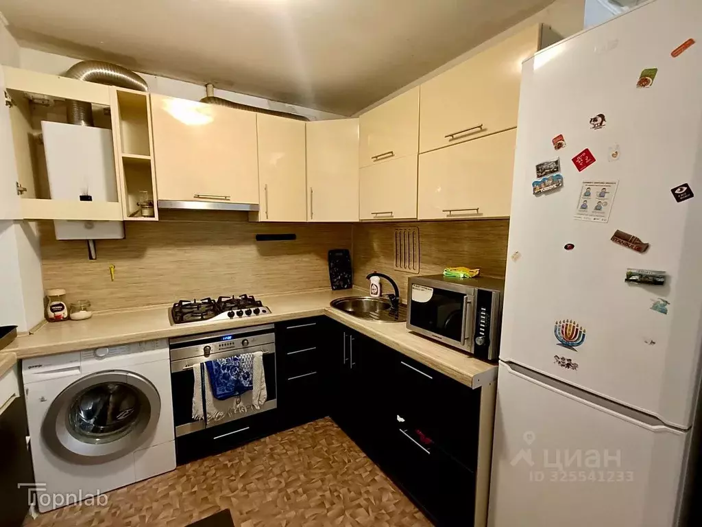 2-к кв. Брянская область, Брянск ул. Грибоедова, 7 (45.0 м) - Фото 1