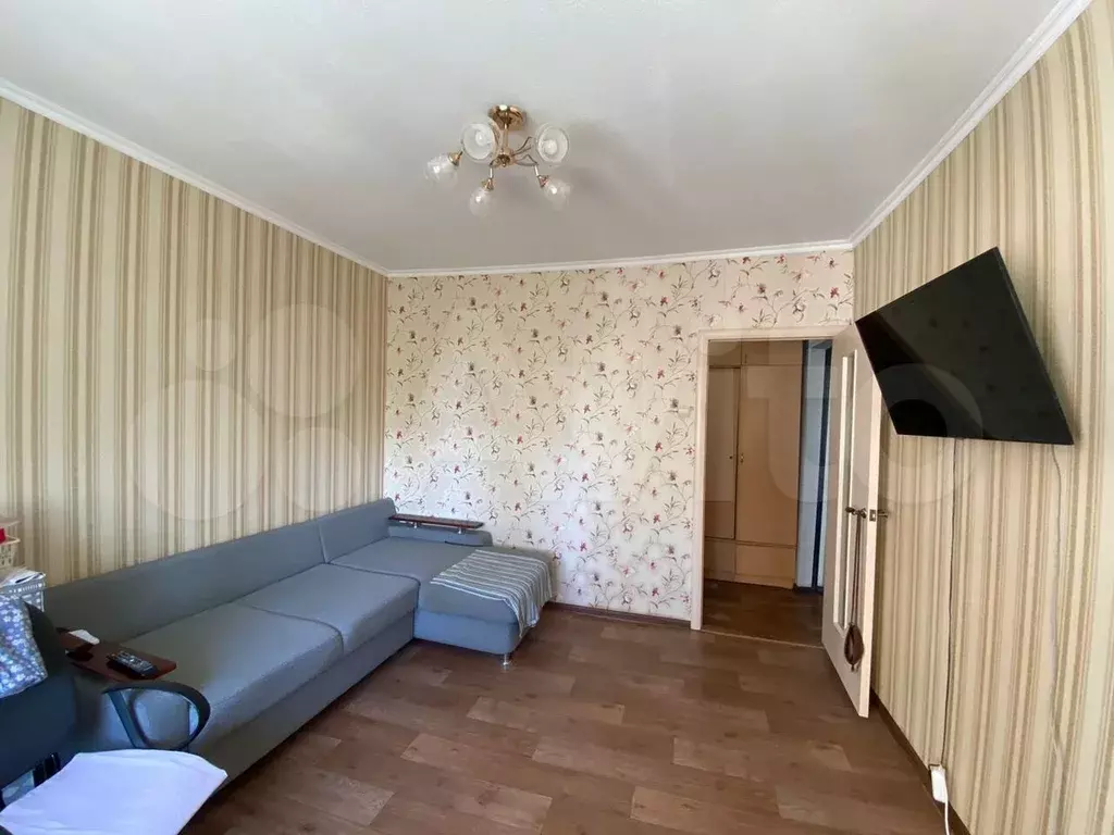 2-к. квартира, 56 м, 6/9 эт. - Фото 1